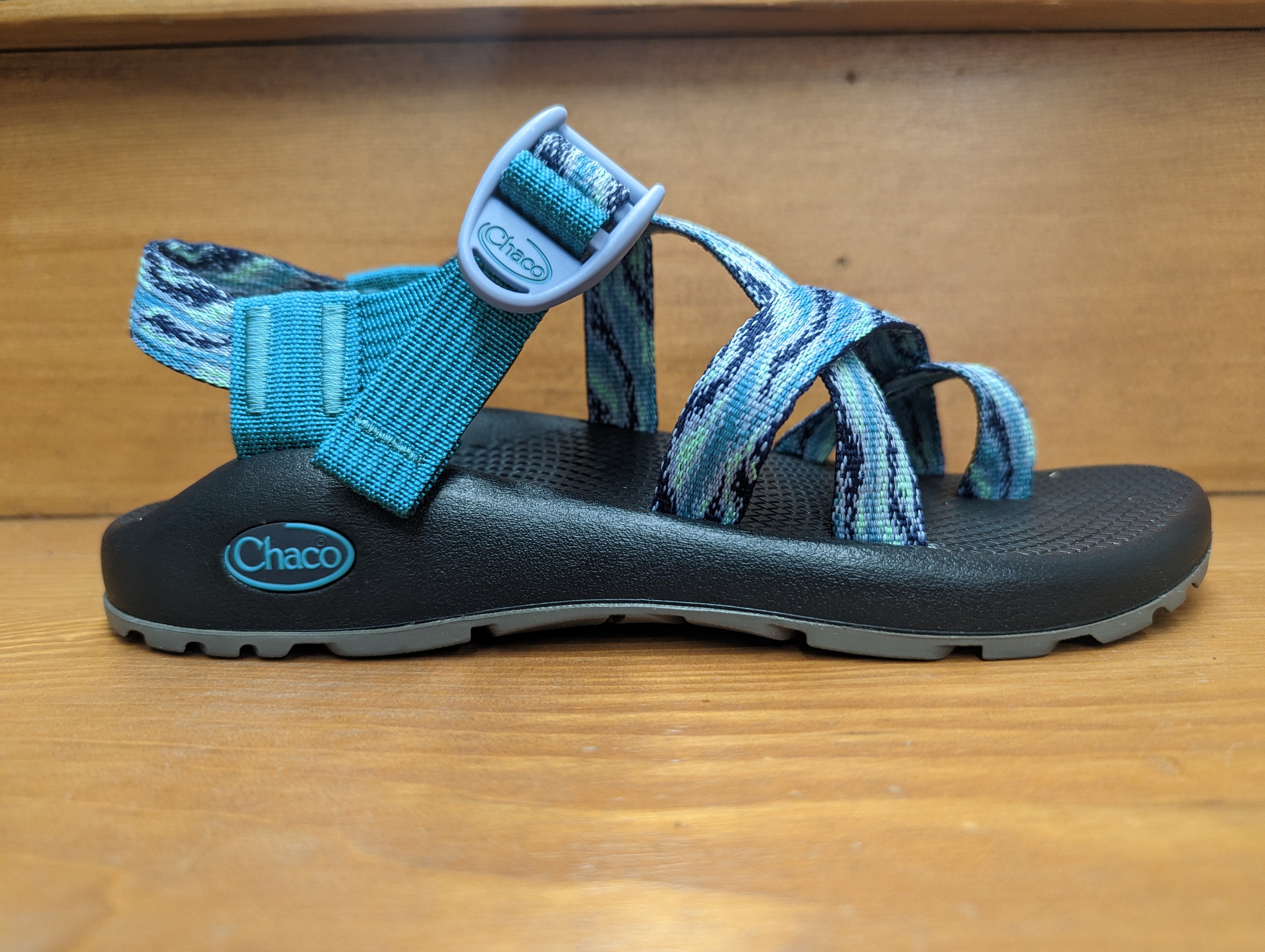 Light discount blue chacos