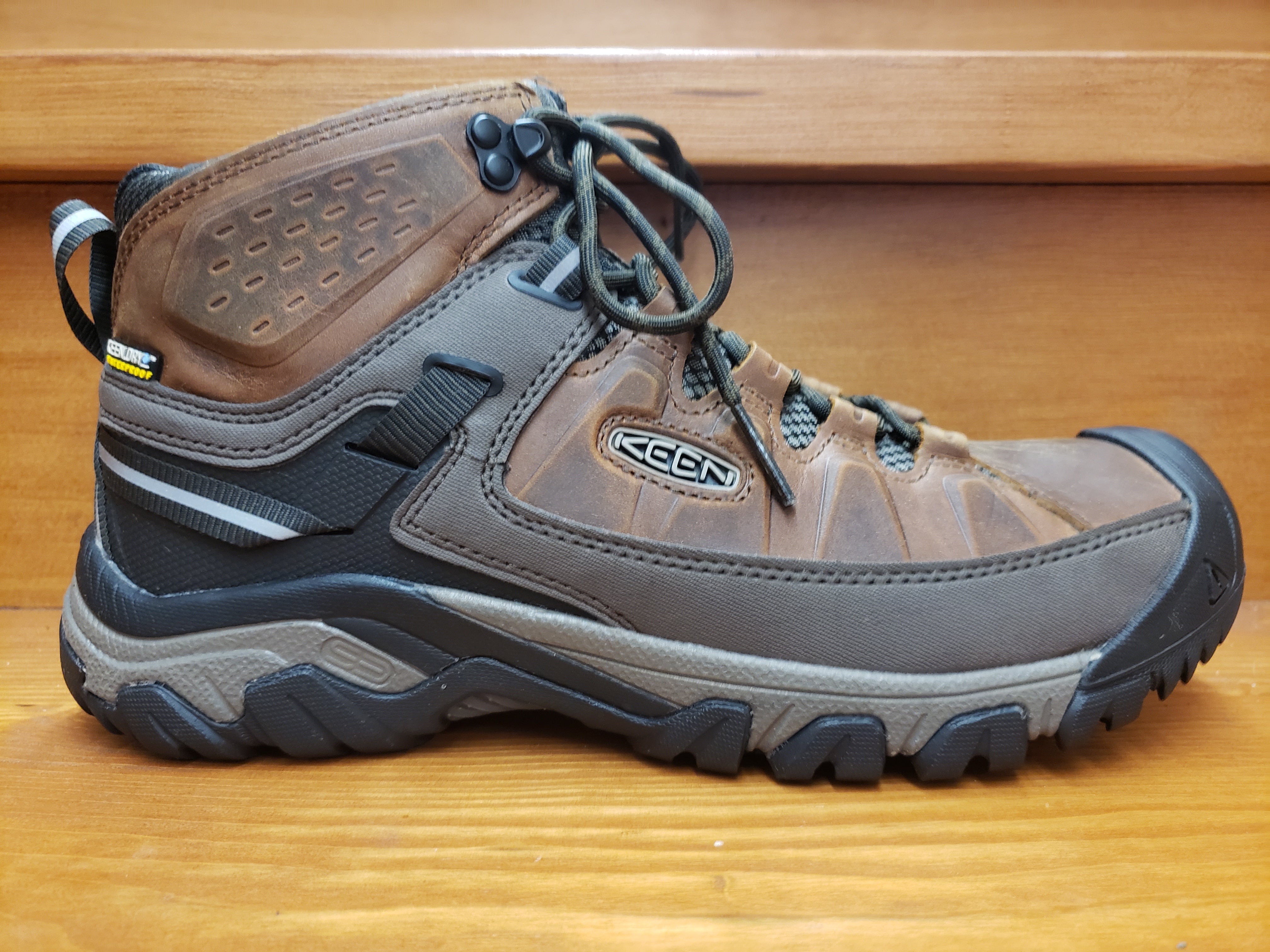 Keen Targhee III Mid WP chestnut mulch 1023030 R.E. Lee Shoe Co